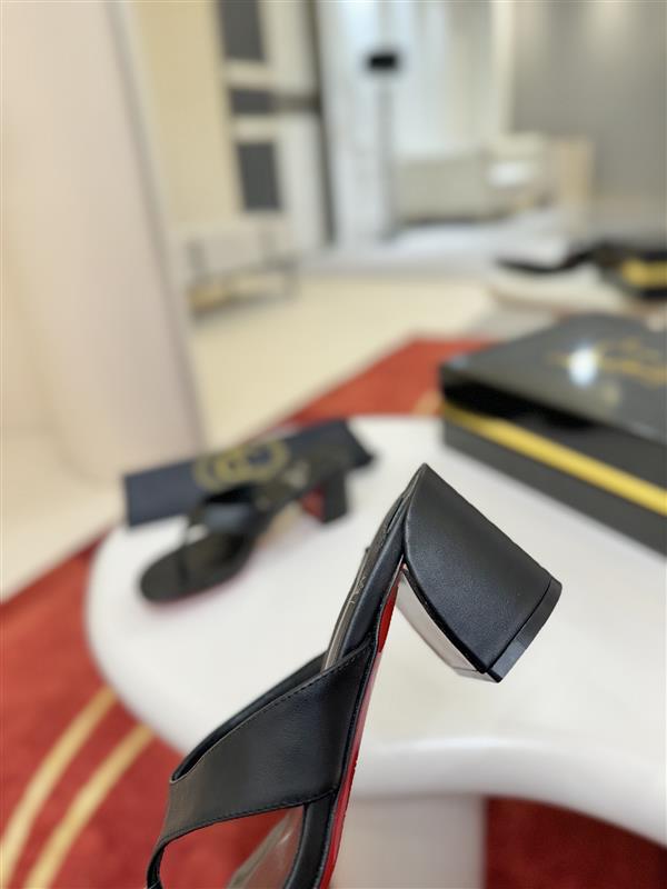 20251127174410692 290